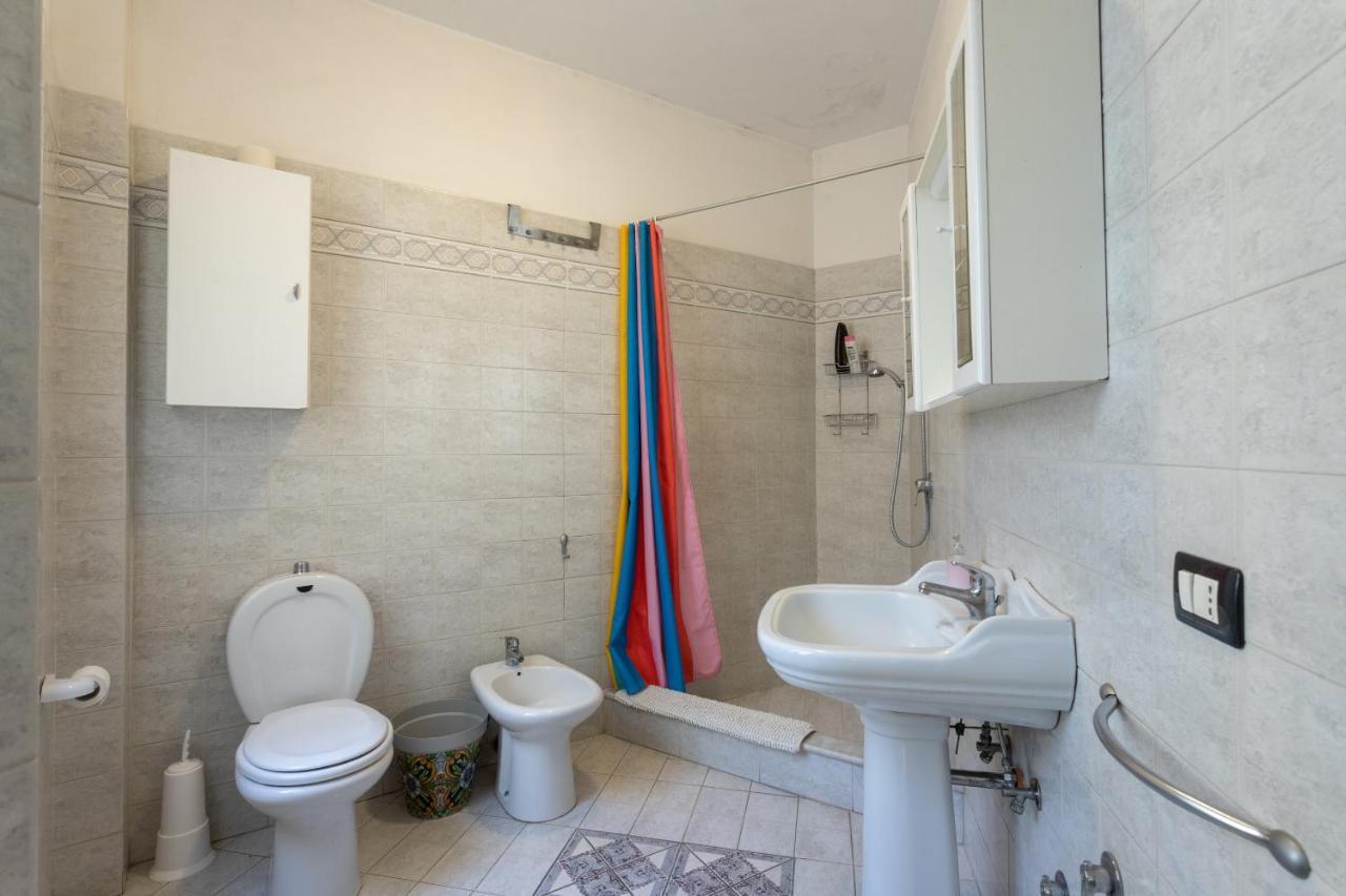 Zefiro Rooms Catânia Exterior foto